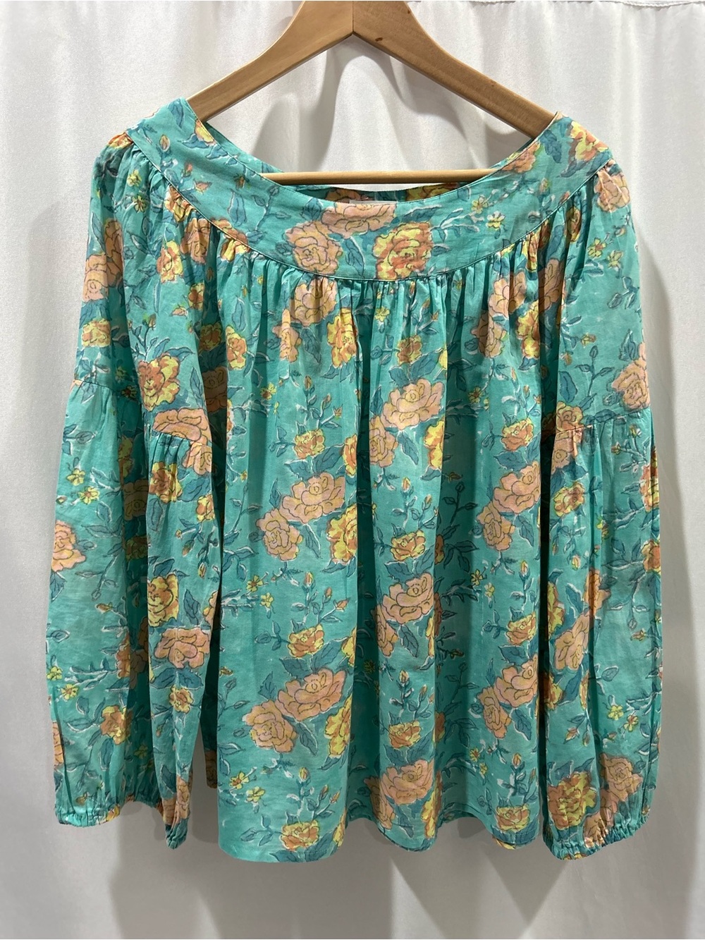 Women's Floral Peasant Tunic - Teal with Peach Floral Print EUC